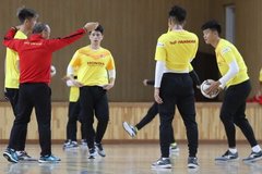 U23 Việt Nam cùng thầy Park sáng rỡ trên đài Hàn Quốc