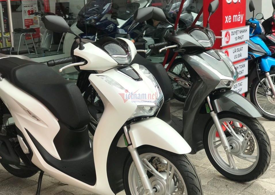 Tăng hơn 20 triệu, Honda SH 2020 lép vế SH 2019 vì thiết kế xấu