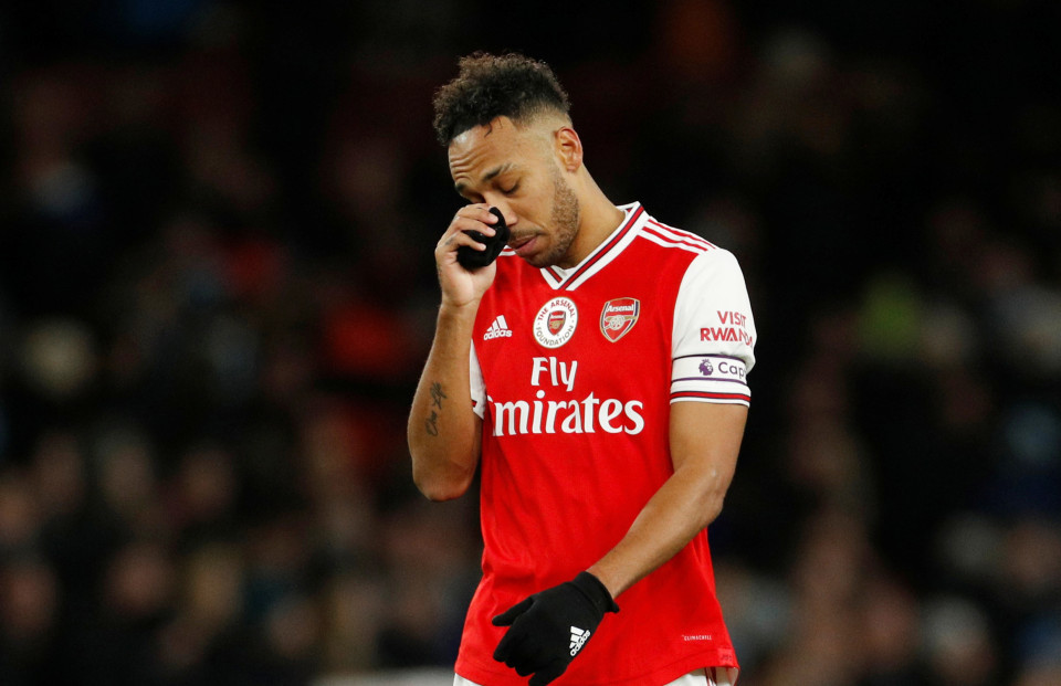 Arsenal đại loạn, Aubameyang dứt áo ra đi