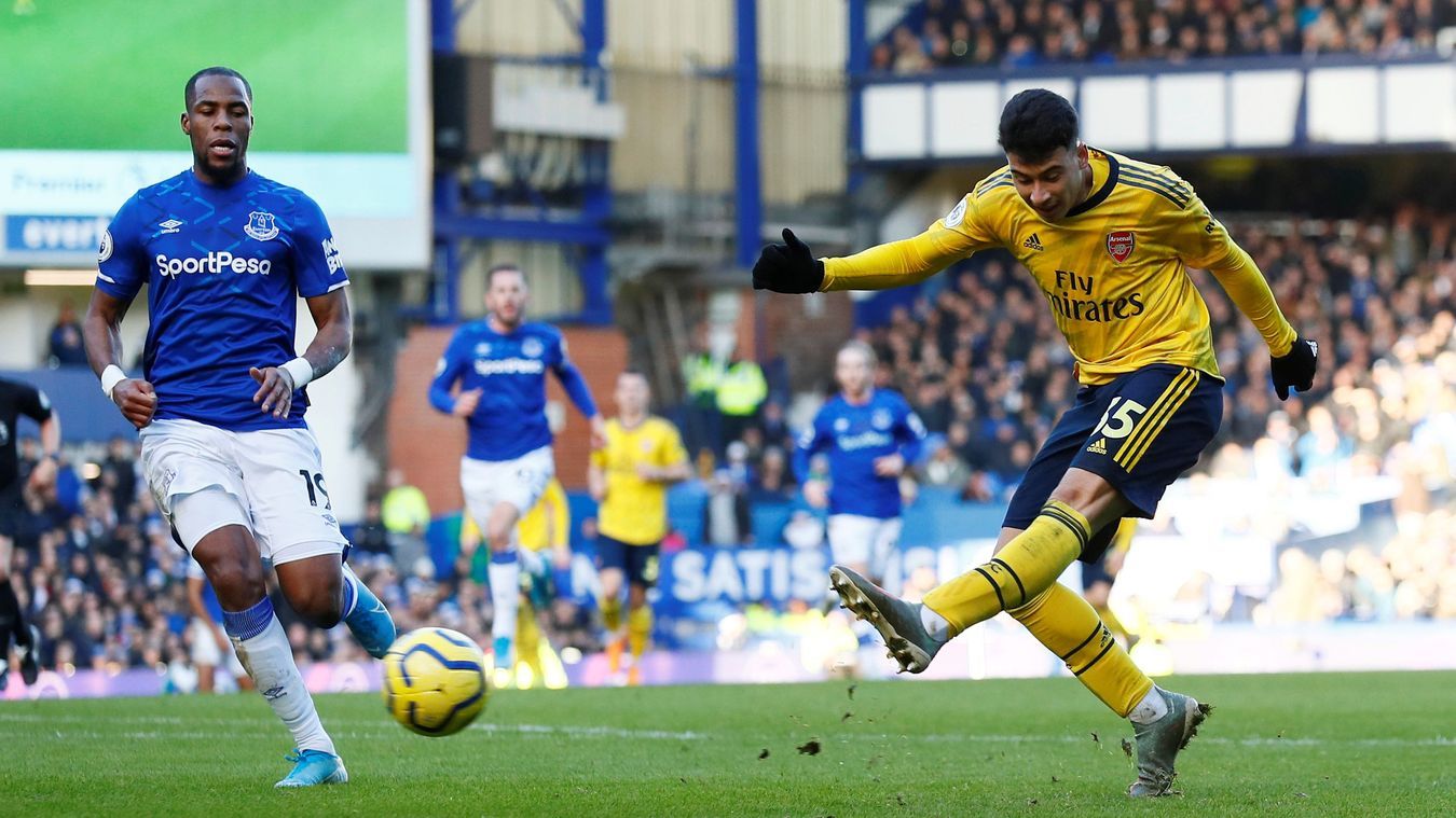 Everton chia điểm Arsenal trong trận cầu bế tắc