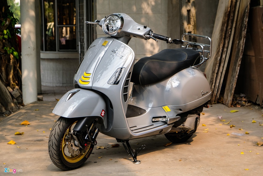 Vespa độ tăng hiệu năng giá 155 triệu ở TP.HCM