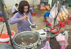 Người Sài Gòn dậy từ mờ sáng, đi chục km để ăn món đặc biệt