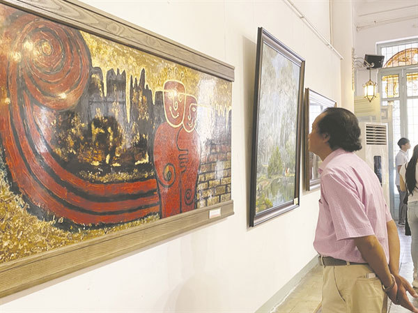 HCM City artists to welcome spring with new works