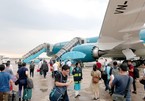 Vietnam cautious about opening aviation market to foreigners