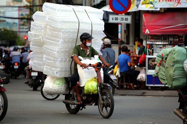 Old vehicles in HCMC to be removed to address air pollution