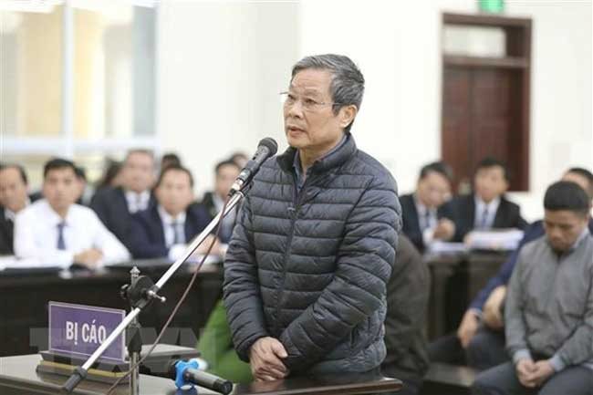 Ex-minister’s family returns VND21 billion in bribe money