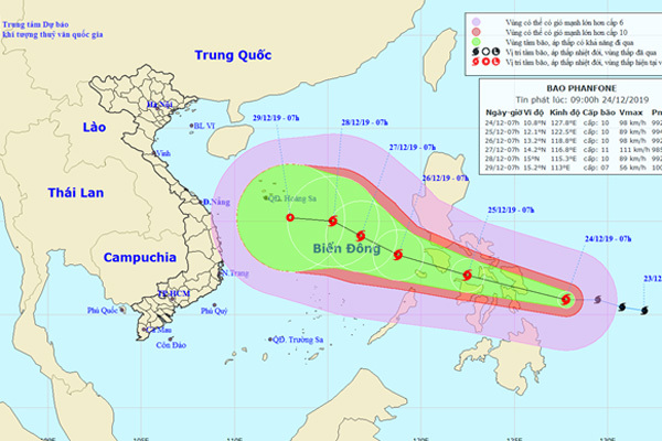 Bão Phanfone giật cấp 12, sắp đi vào Biển Đông