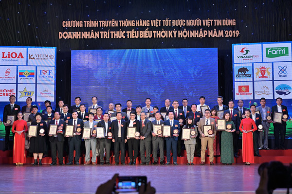 BĐS Bắc Trung Bộ nhận giải Top 50 Thương hiệu nổi tiếng Đất Việt 2019