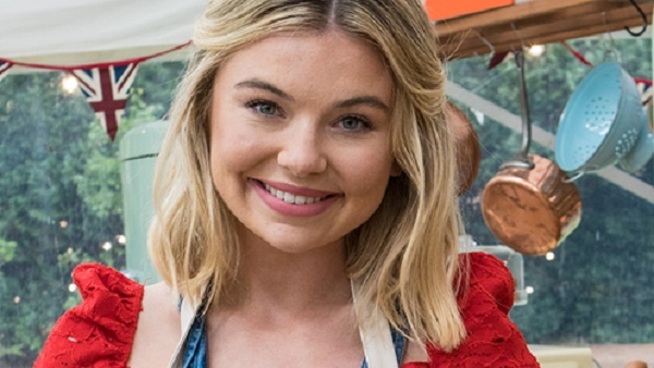 Nhờ cộng đồng mạng 'giải cứu', hotgirl được thả sau 9 tiếng bị bắt giữ