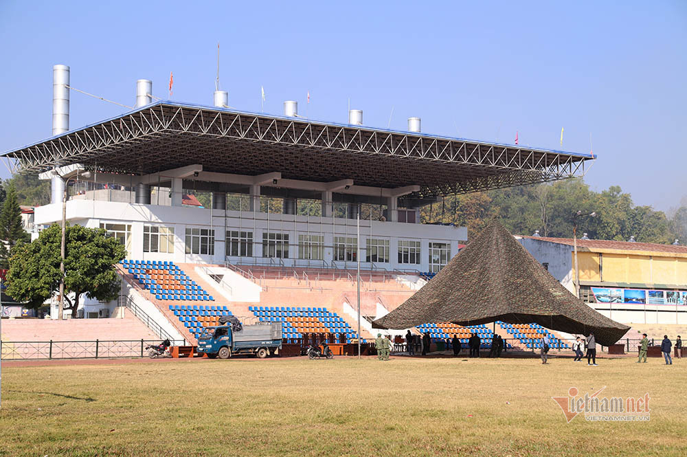 Bên trong SVĐ 10.000 chỗ ngồi, nơi xử vụ nữ sinh giao gà bị sát hại