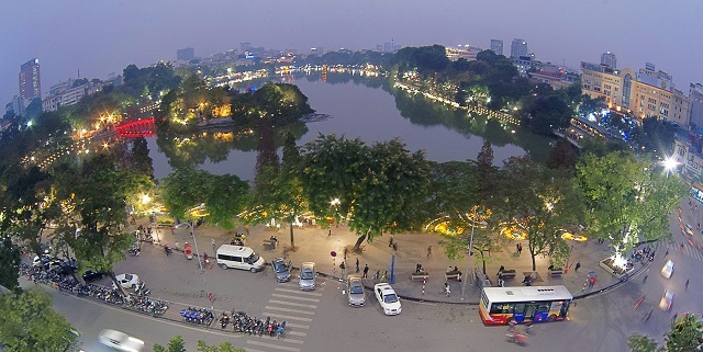 Hanoi strives to preserve its lakes