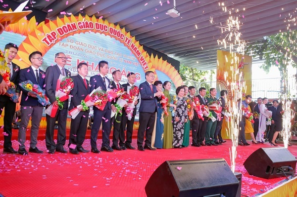 Tập đoàn Giáo dục Quốc tế Việt Nam Việt Nam đầu tư cơ sở mới
