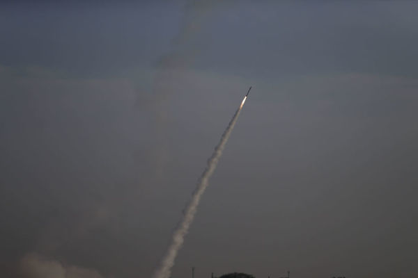 Israel ngăn chặn tên lửa từ Dải Gaza