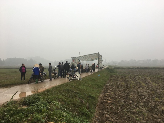 Slow compensation continues plaguing residents near Hanoi dump
