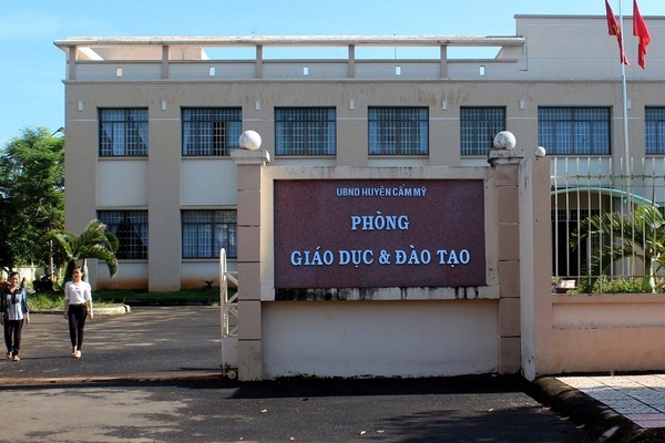 Khởi tố chuyên viên Phòng GD&ĐT huyện chỉnh sửa điểm thi