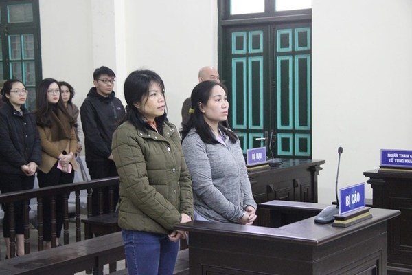 Kiều nữ bắt tay cựu cán bộ công an đưa người tình vào tù