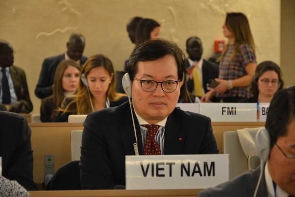 UNHRC adopts Resolution on Human Rights, co-authored by Vietnam