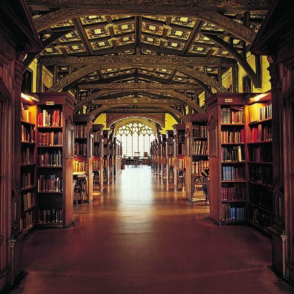 Chiêm ngưỡng 15 thư viện đại học đẹp nhất trên khắp thế giới