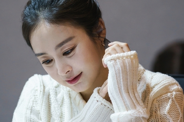 Nhan sắc đỉnh cao của Kim Tae Hee khi sắp trở lại màn ảnh nhỏ