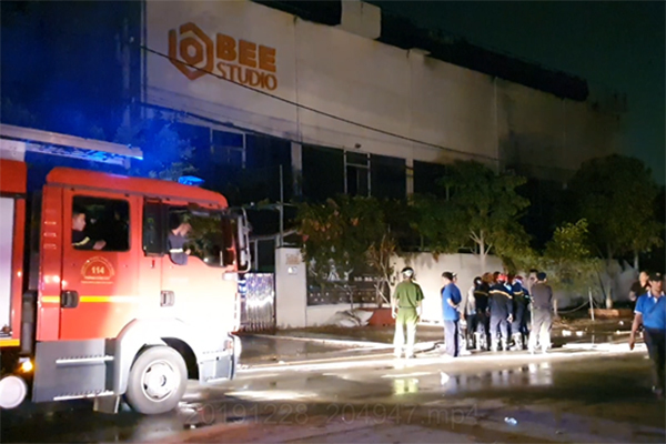 Phim trường quay gameshow bất ngờ bị cháy, nhiều tài sản bị thiêu rụi