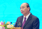 Thủ tướng: Địa phương không ra Hà Nội, ùn ùn xe tới nhà lãnh đạo biếu quà Tết