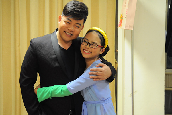 Quang Lê buồn vì Phương Mỹ Chi rời công ty sau 6 năm gắn bó