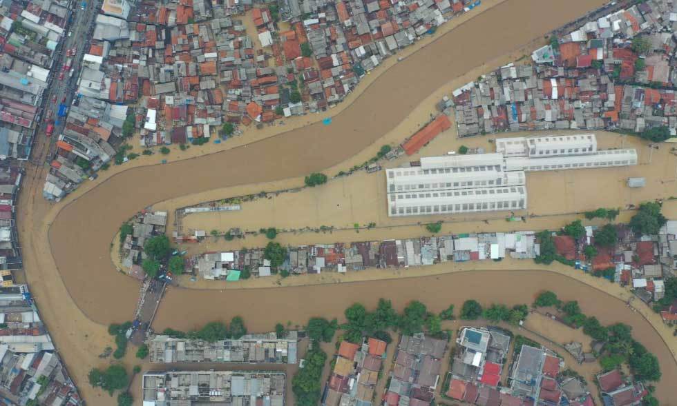 Hàng chục người chết vì lụt, lở đất ở thủ đô Indonesia