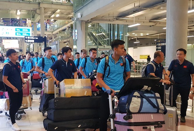 Vietnam arrives in Thailand for AFC U23 Championships