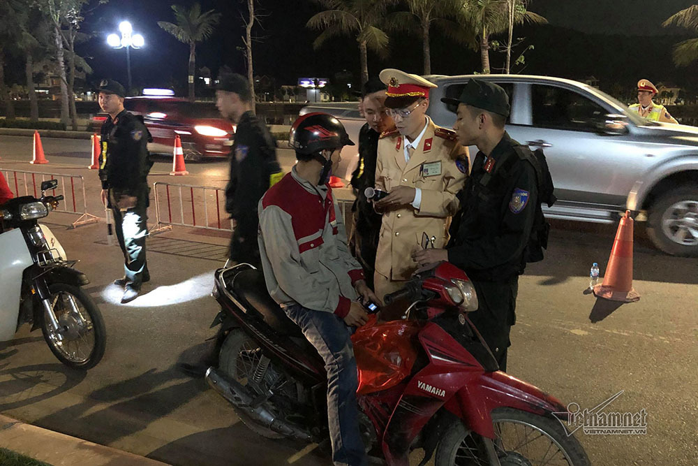 Quy định cứ lái xe có nồng độ cồn là phạt nặng có vượt luật?