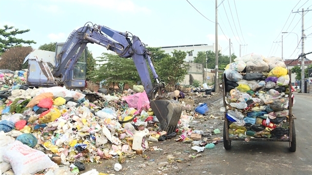 HCM City to change way waste is classified at source