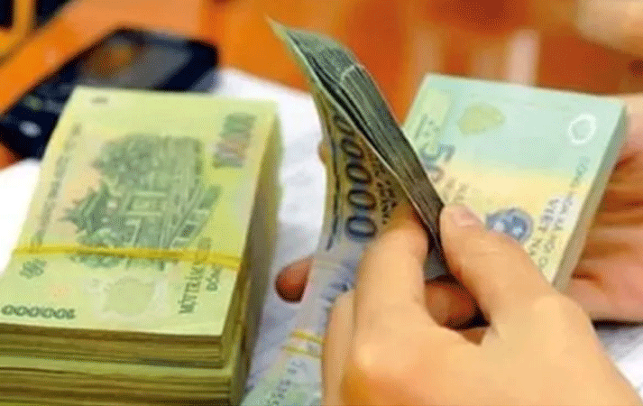 Nghe VietNamNet: 9 đối tượng cán bộ, công chức, viên chức được tăng lương, phụ cấp từ 1/7/2020