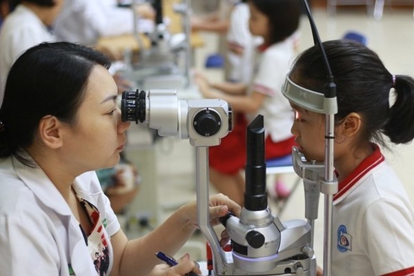 Sự nghiệp bảo vệ chăm sóc sức khỏe nhân dân không ngừng tiến bộ