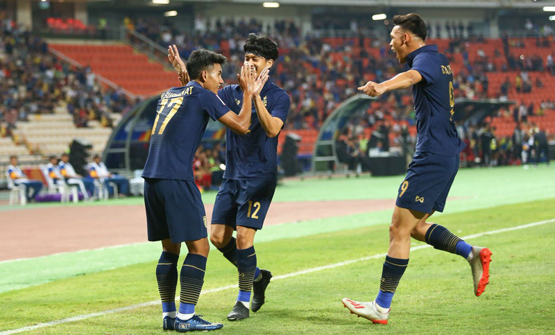 U23 Thái Lan ra quân đại thắng, màn 'lột xác' sững sờ