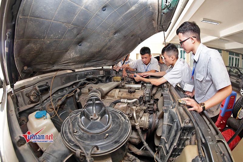 Yên Lập đẩy mạnh hướng nghiệp, phân luồng học sinh sau THCS