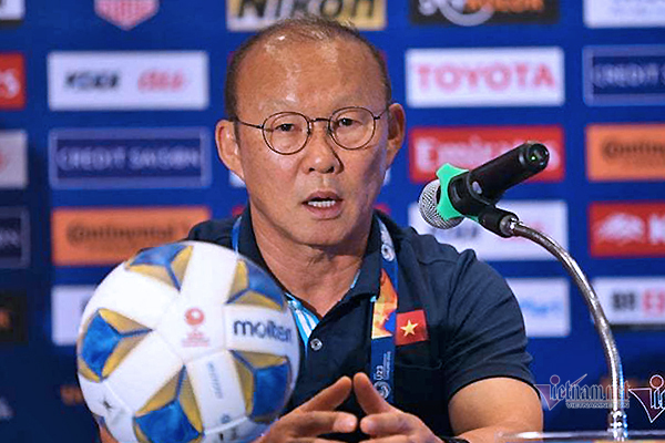 HLV Park Hang Seo: 'U23 Việt Nam thắng UAE, vượt qua vòng bảng'