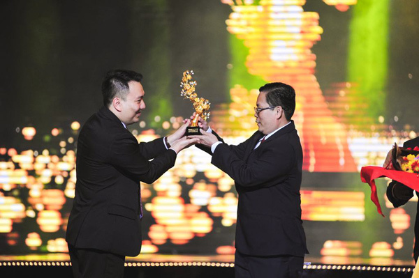 Hoàng Kim Mai - giải thưởng đặc biệt của Mai Vàng 25 năm