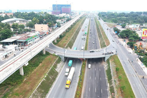 HCM City unclogs roads with a raft of infrastructure works