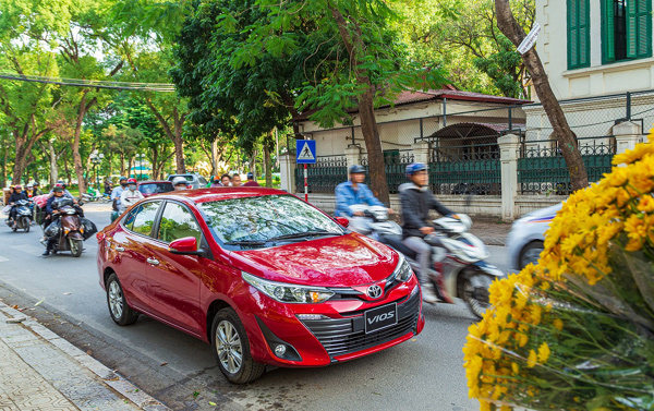 Hạnh phúc của cô gái tật nguyền với chàng trai thành phố