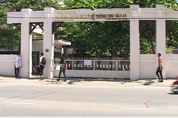 Một phụ nữ vào trường học nhảy lầu tự tử ở Ninh Thuận