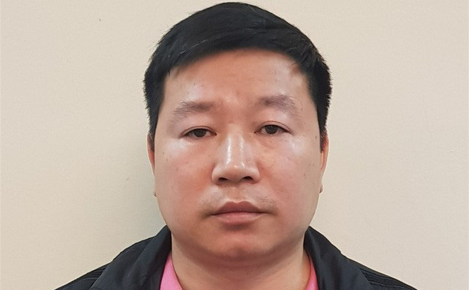 Dính vụ buôn lậu dược liệu, Chi Cục phó Hải quan bị khởi tố