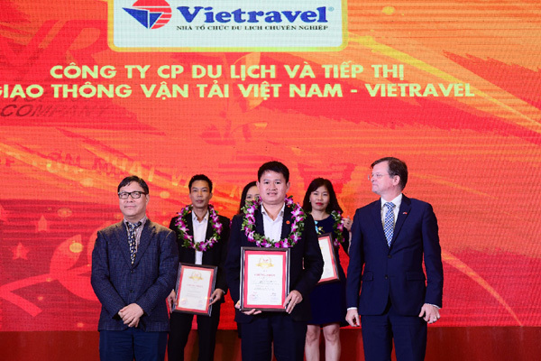 Vietravel liên tiếp dẫn đầu Top 10 công ty uy tín ngành du lịch - lữ hành