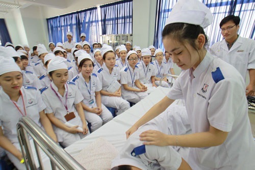 Over 1,000 Vietnamese nurses received training and work in Germany