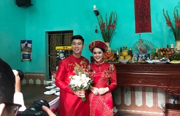 Cô dâu Quỳnh Anh rạng rỡ về nhà chồng