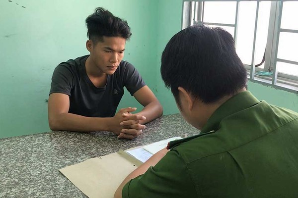 Nhân viên công ty ở Sài Gòn dàn cảnh bị cướp hàng trăm triệu