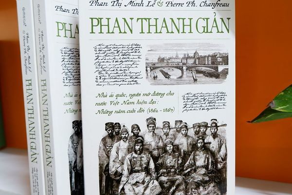 Đình chỉ phát hành sách về Phan Thanh Giản