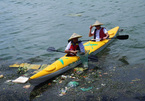 Studying river plastic waste: the early steps