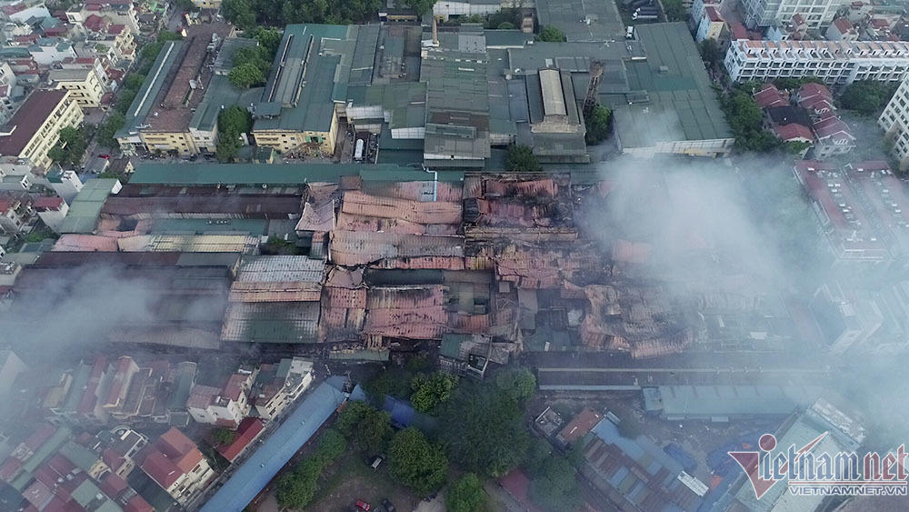 Trăm nhà máy ô nhiễm trong lòng thành phố, Hà Nội quyết di dời trong năm nay