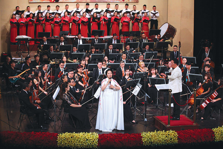 Hòa nhạc Quốc gia Điều còn mãi: Nốt nhạc thăng cho một Việt Nam bay lên