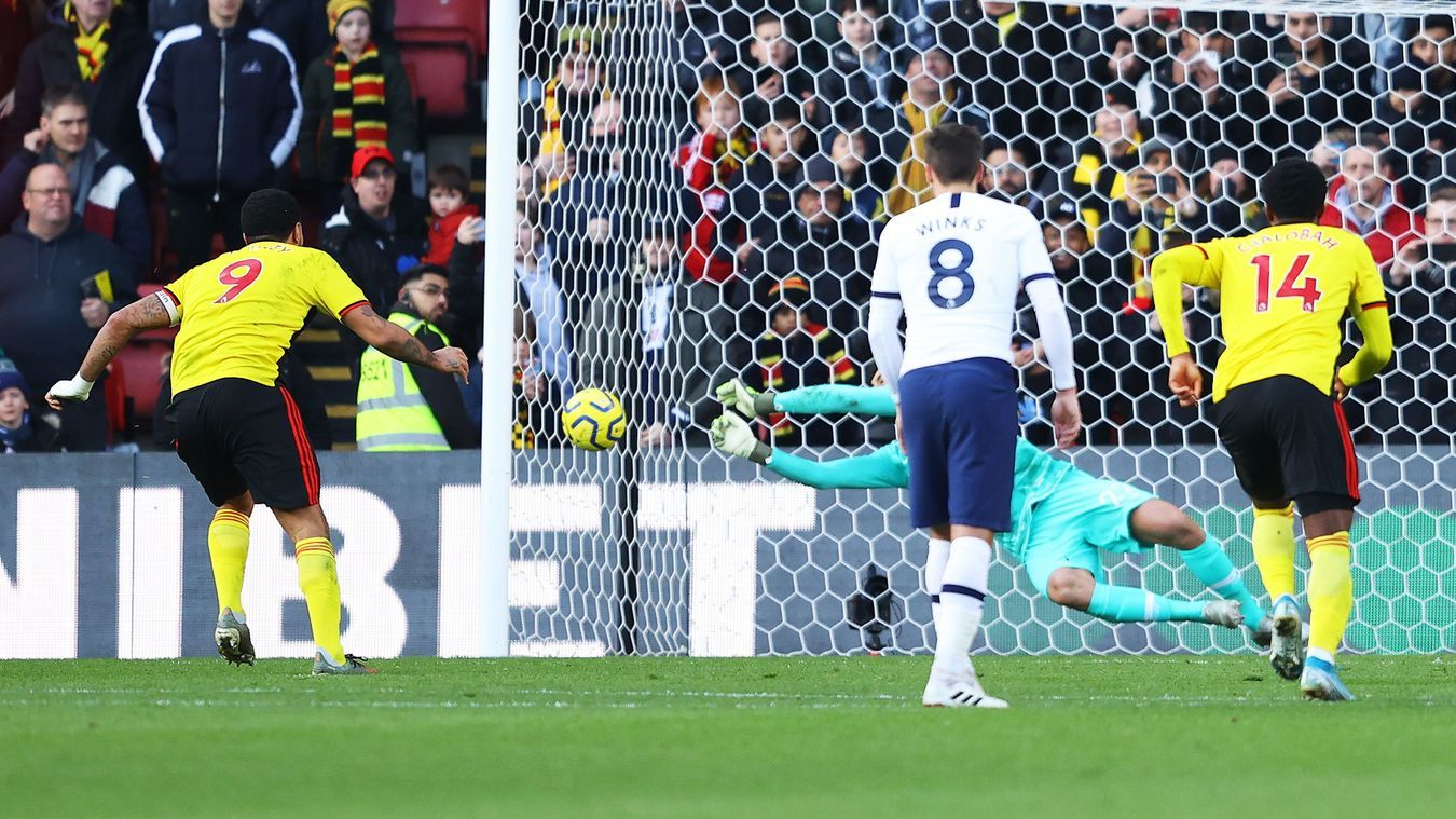 Mourinho và Tottenham suýt ôm hận trước Watford