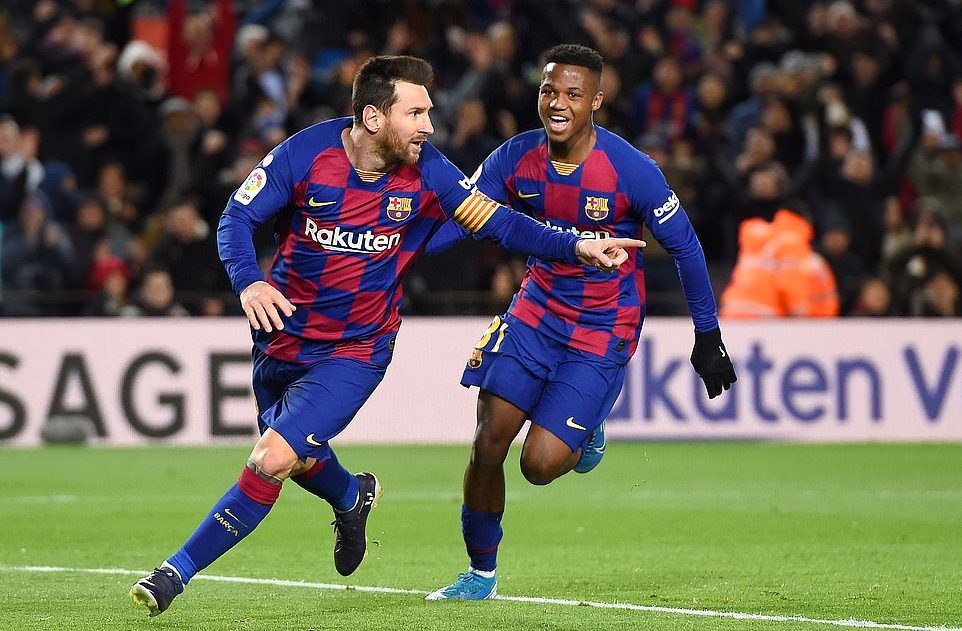 Messi lóe sáng, HLV Quique Setien ra mắt như mơ